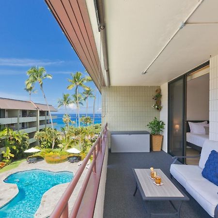 Family Getaway - Lava Room At Magic Sands Beach Kailua-Kona Exteriör bild