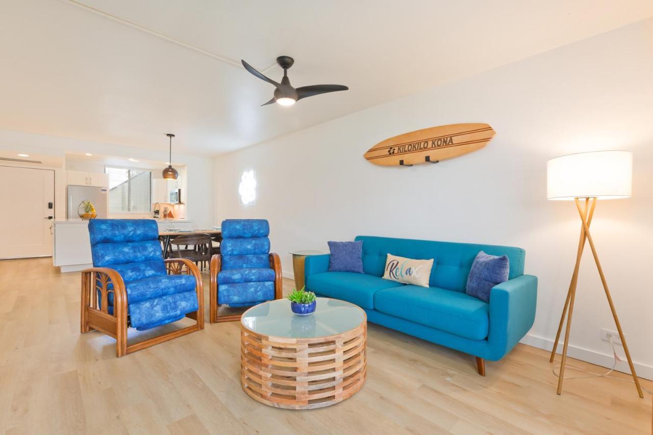 Family Getaway - Lava Room At Magic Sands Beach Kailua-Kona Exteriör bild